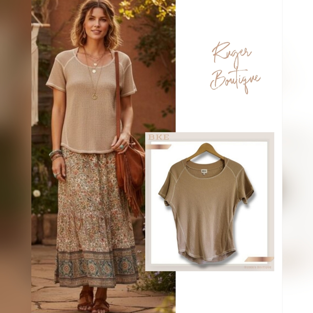 🌿​BKE Women's Small Beige Waffle Knit Short Sleeve Casual Top